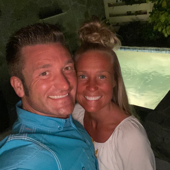 Meet your Posher, Heather - Picture 1 of 1